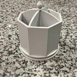 Desk organizer / pen and pencil holder